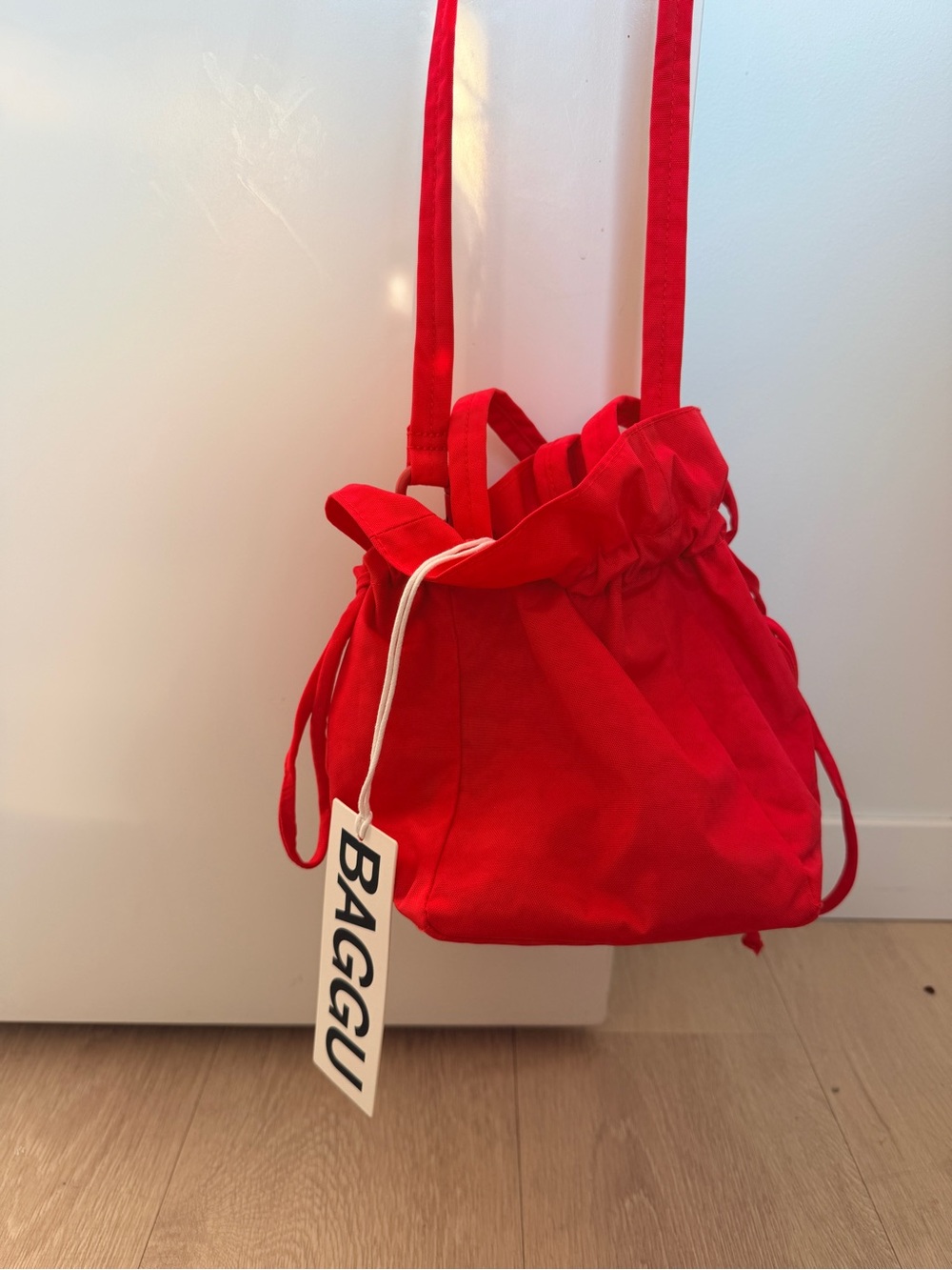 BAGGU Candy Apple Drawstring Bag NWT